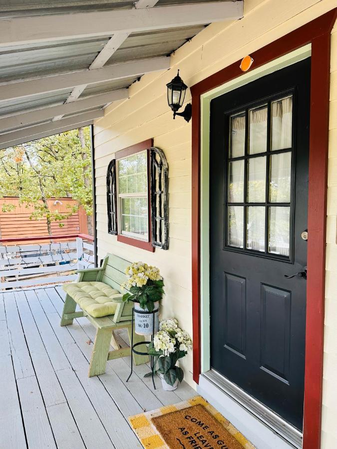 Acorn Hideaways Canton Unwind At Green Gables Suite For Up To 3 Extérieur photo